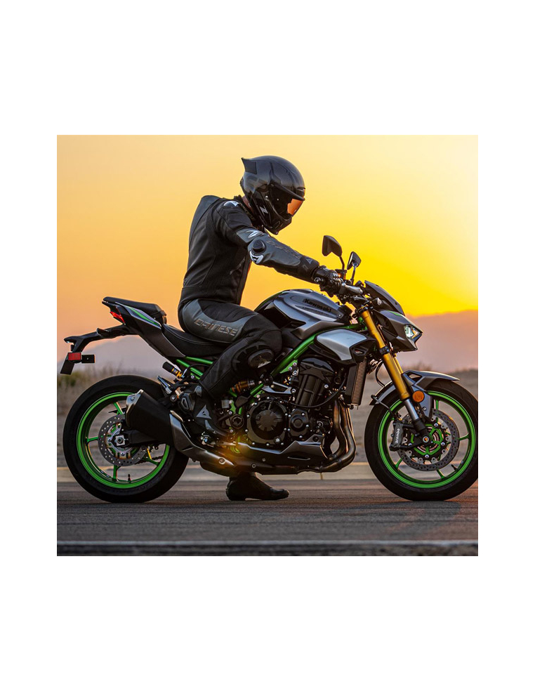 Kawasaki Z900 SE MY25