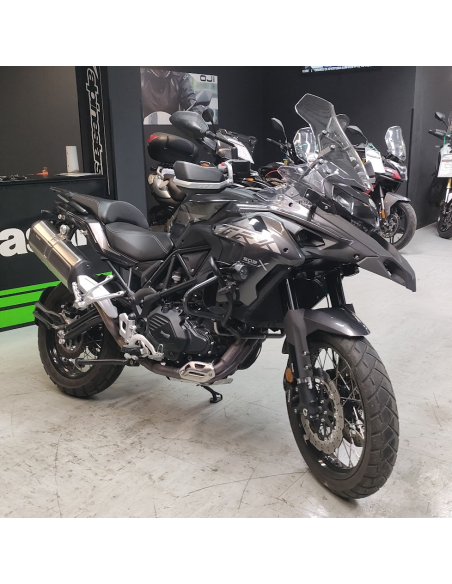 Benelli TRK502X ABS
