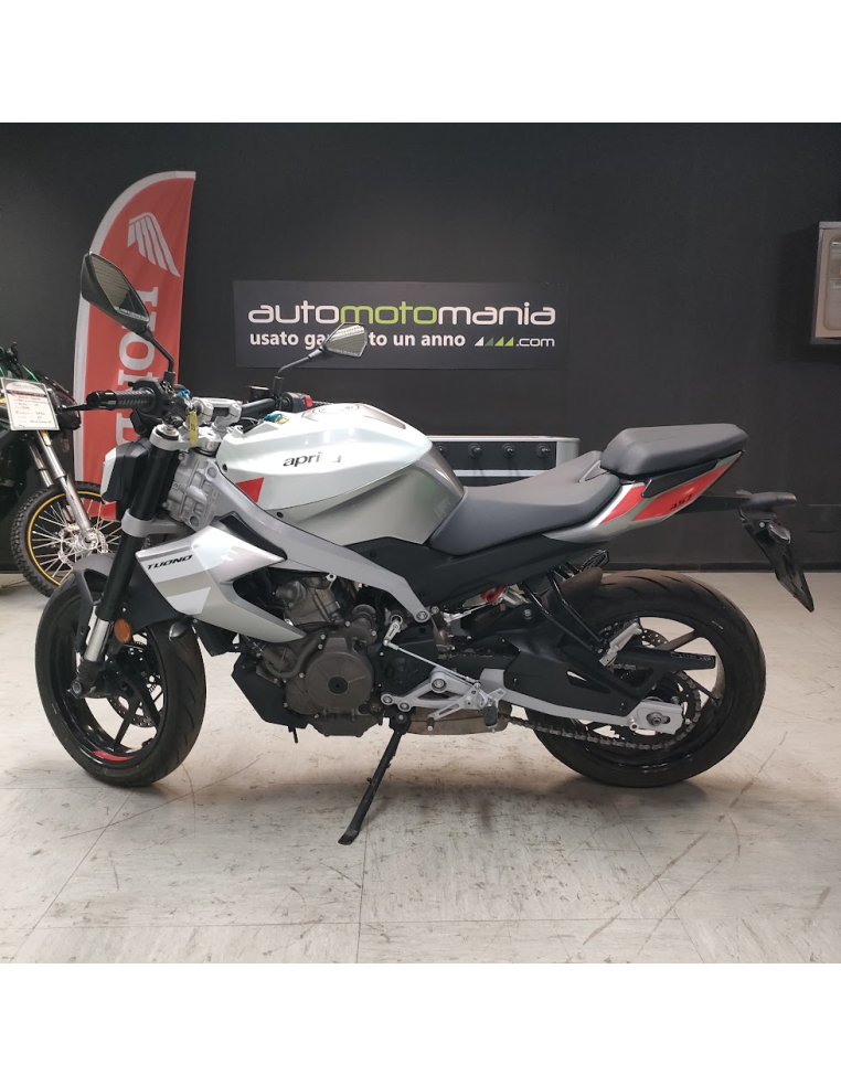 Aprilia Tuono 457 ABS