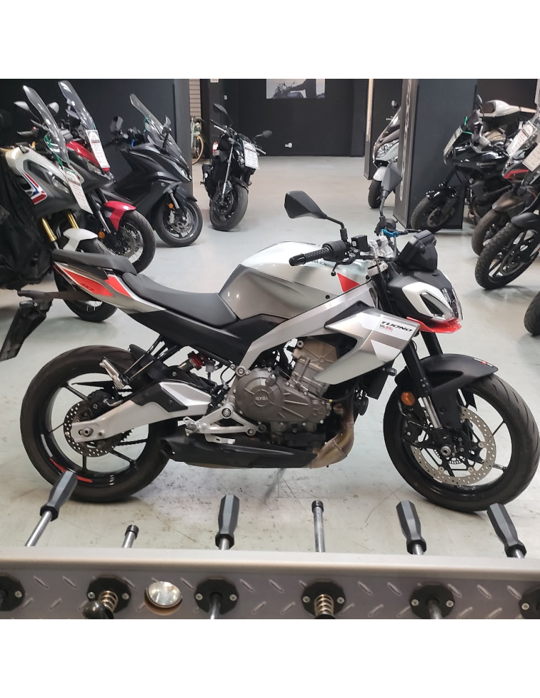 Aprilia Tuono 457 ABS