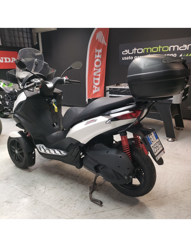 Piaggio MP3 HPE ABS