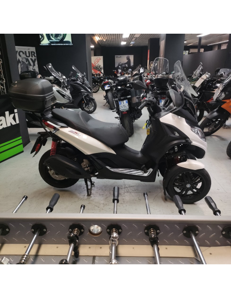 Piaggio MP3 HPE ABS